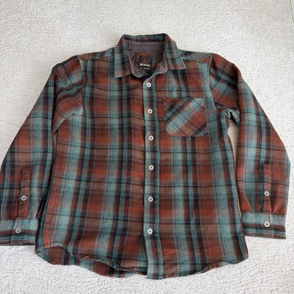 Men's‎ PrAna Medium Long Sleeve Plaid Flanne Button Shirt